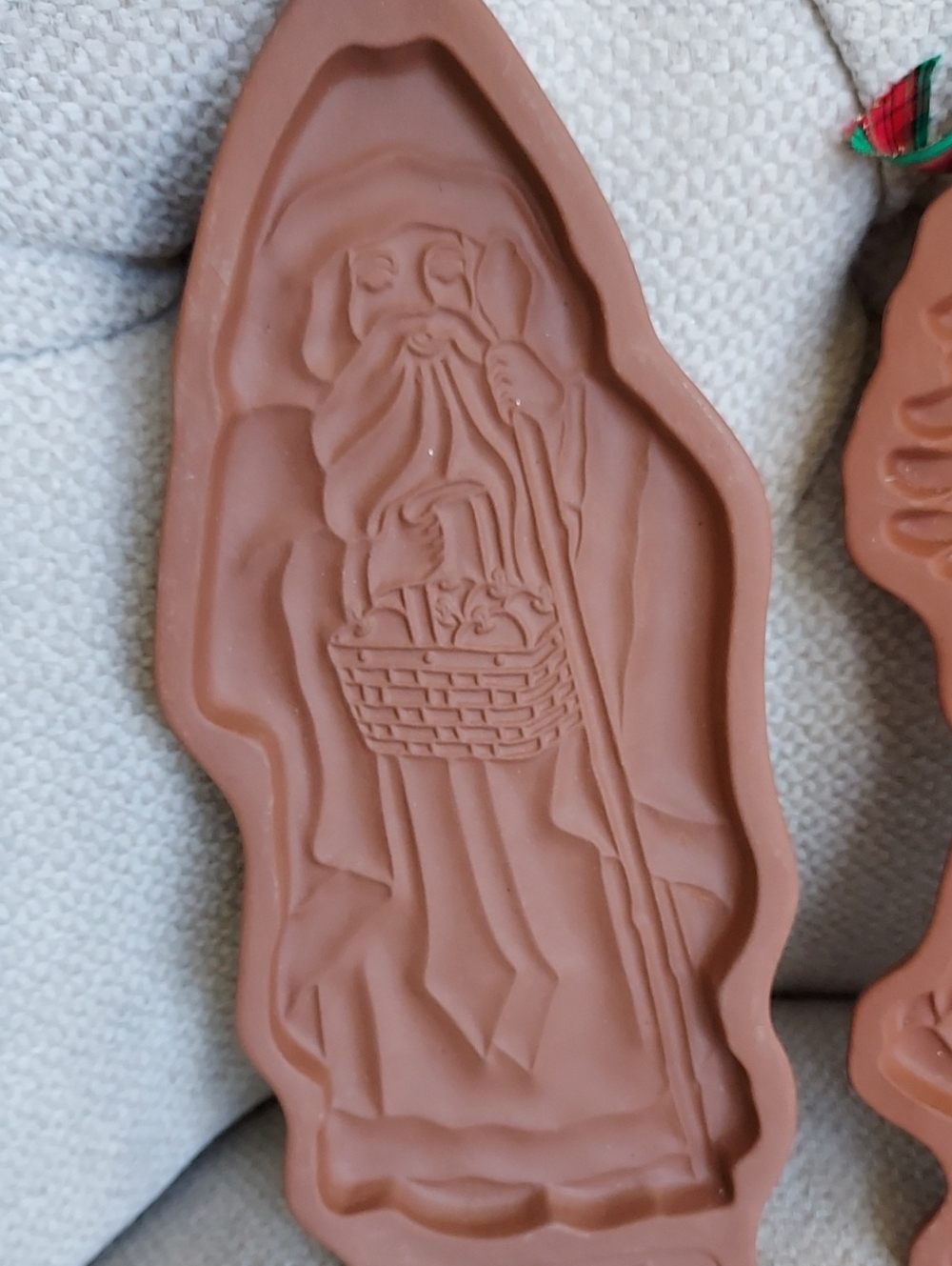 VINTAGE Longaberger St. Nick (1993) & Kriss Kringle (1991) Candy/Cookie Molds - Picture 5 of 14